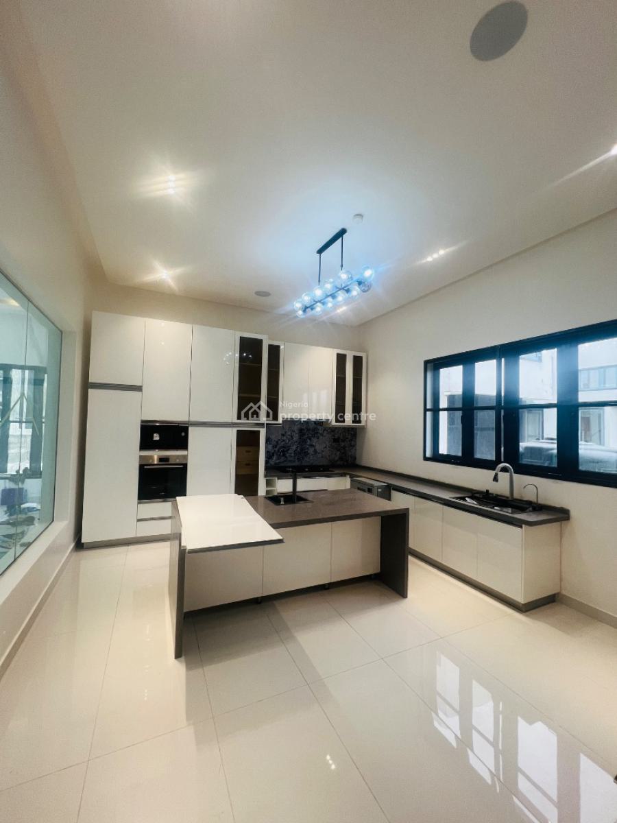 Contemporary 5 Bedroom Duplex, Pinnock Beach Estate, Osapa, Lekki, Lagos, Detached Duplex for Sale