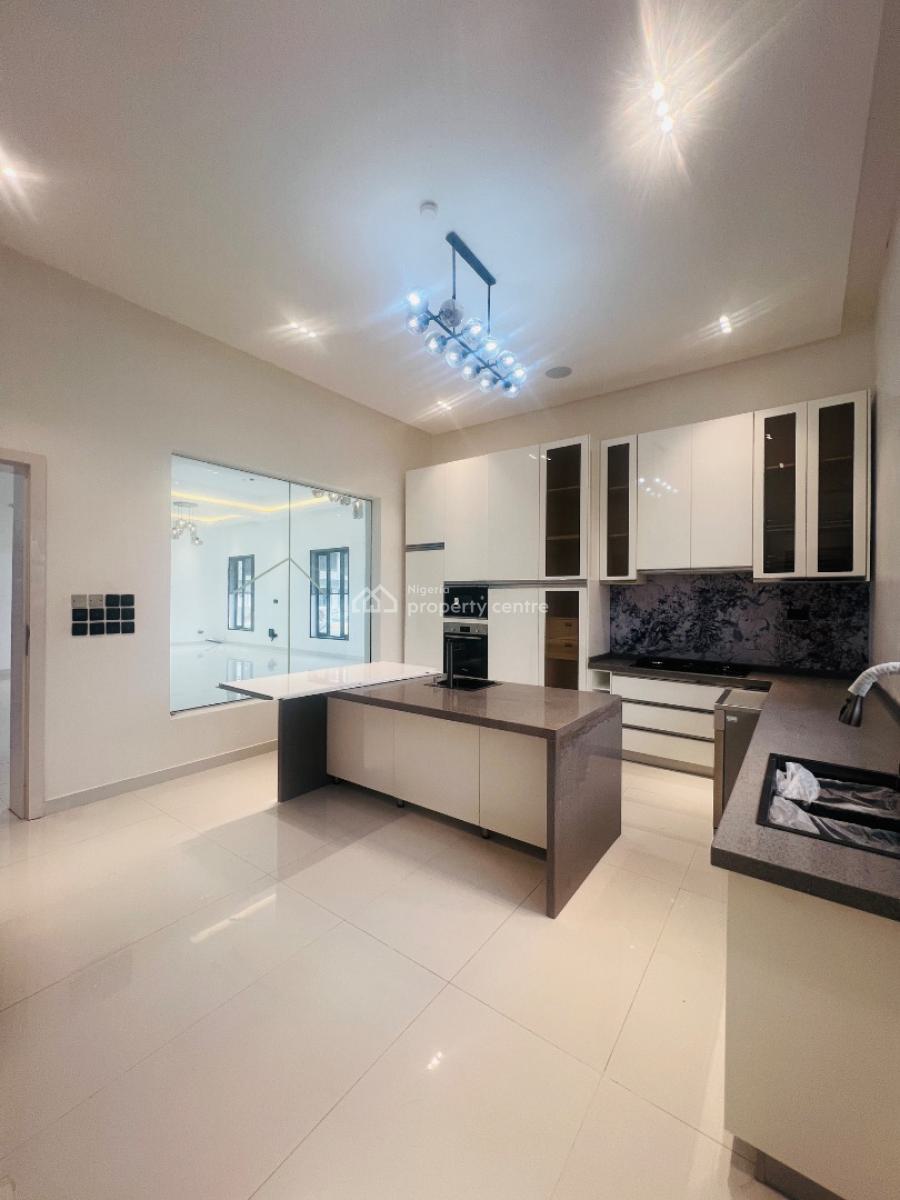 Contemporary 5 Bedroom Duplex, Pinnock Beach Estate, Osapa, Lekki, Lagos, Detached Duplex for Sale