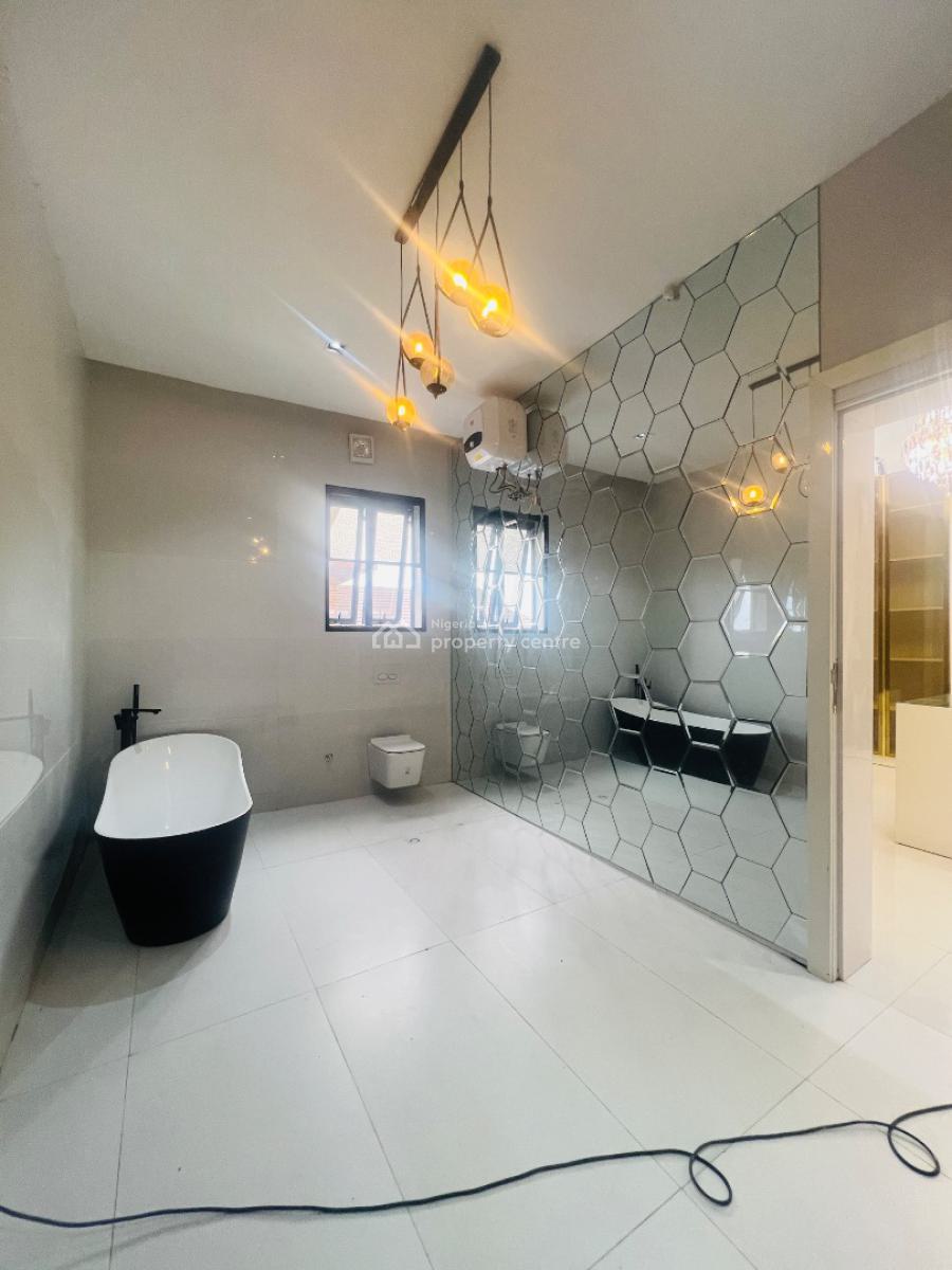 Contemporary 5 Bedroom Duplex, Pinnock Beach Estate, Osapa, Lekki, Lagos, Detached Duplex for Sale