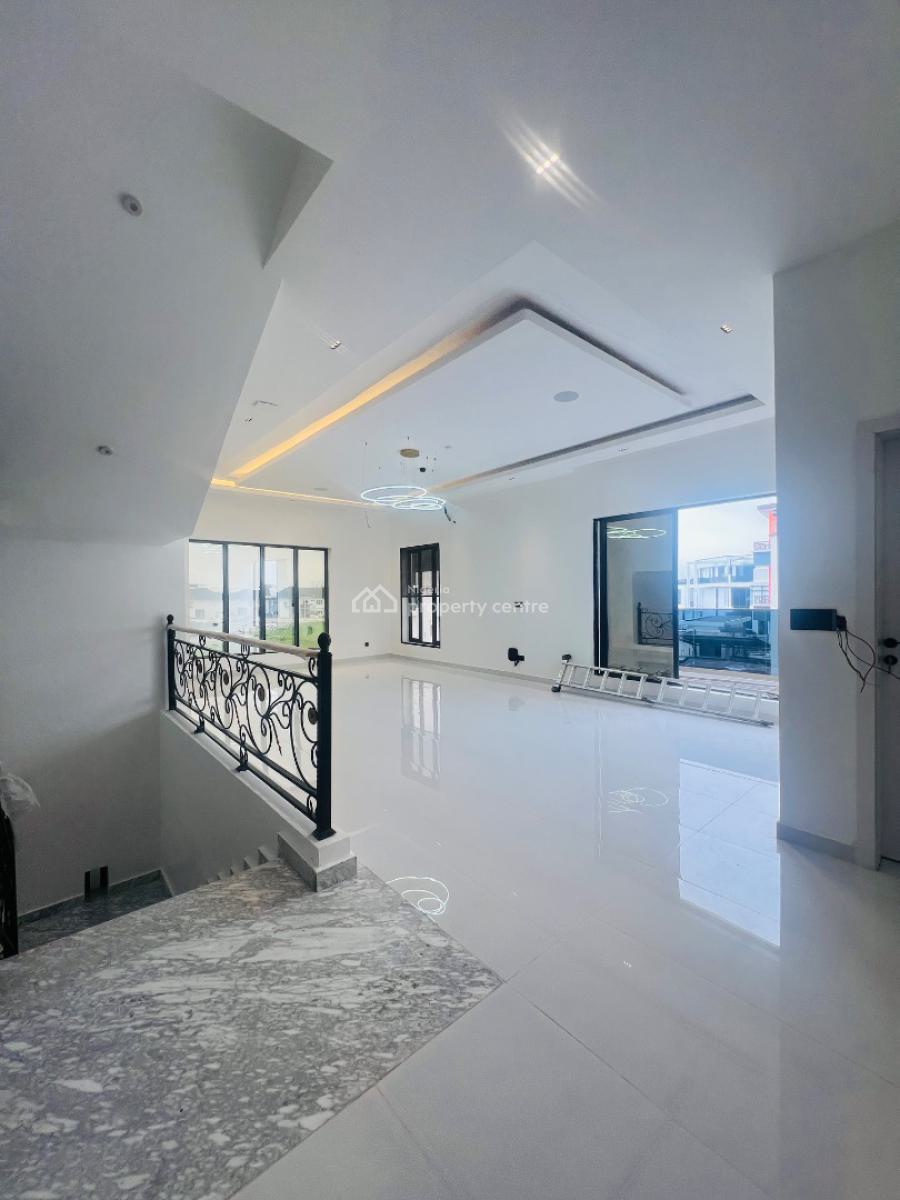 Contemporary 5 Bedroom Duplex, Pinnock Beach Estate, Osapa, Lekki, Lagos, Detached Duplex for Sale
