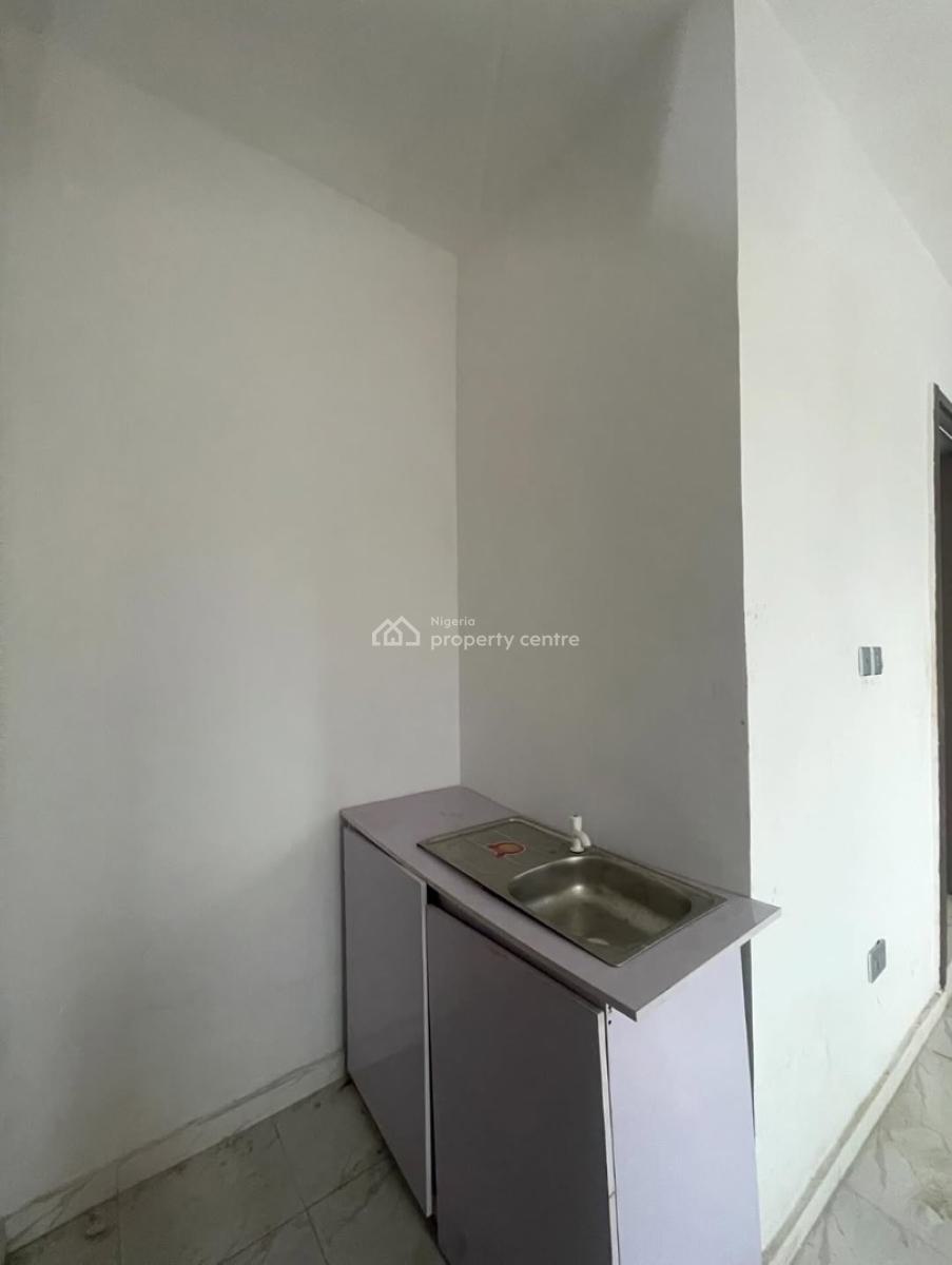 Exquisite Studio Apartment, Ologolo, Lekki, Lagos, Self Contain (single Rooms) for Rent