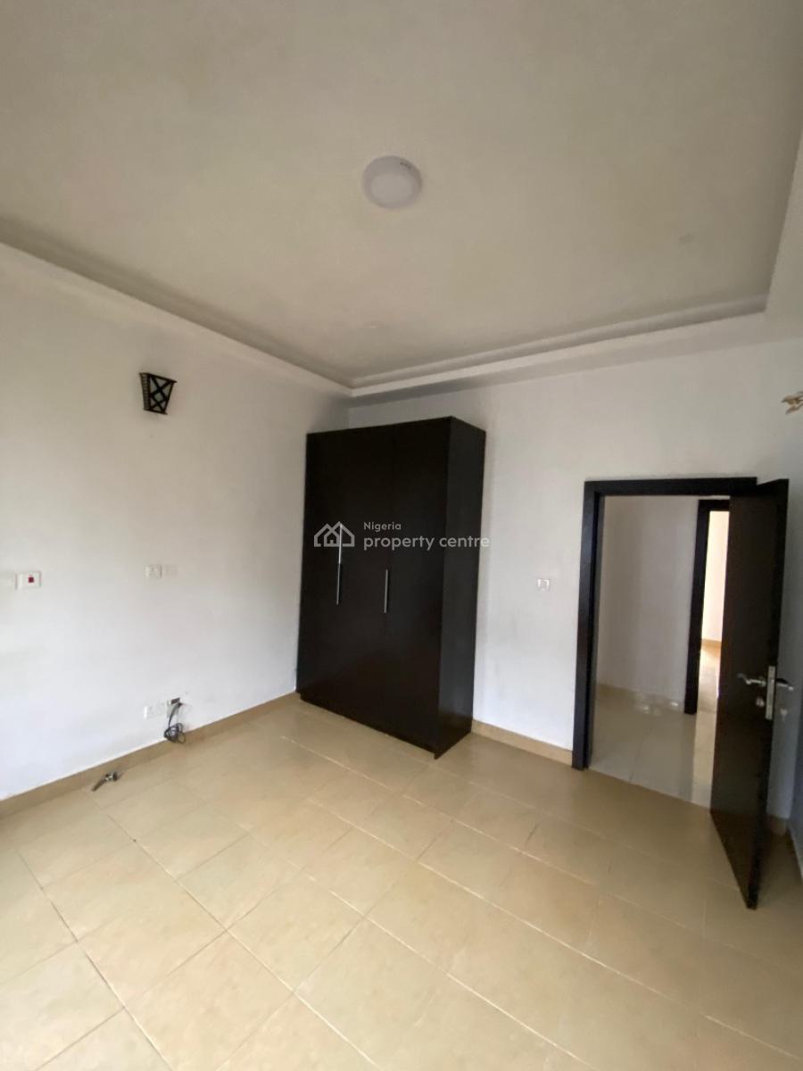 Super Spacious 3bedroom, Oral Estate 2nd Toll Gate, Lekki, Lagos, Flat / Apartment for Sale