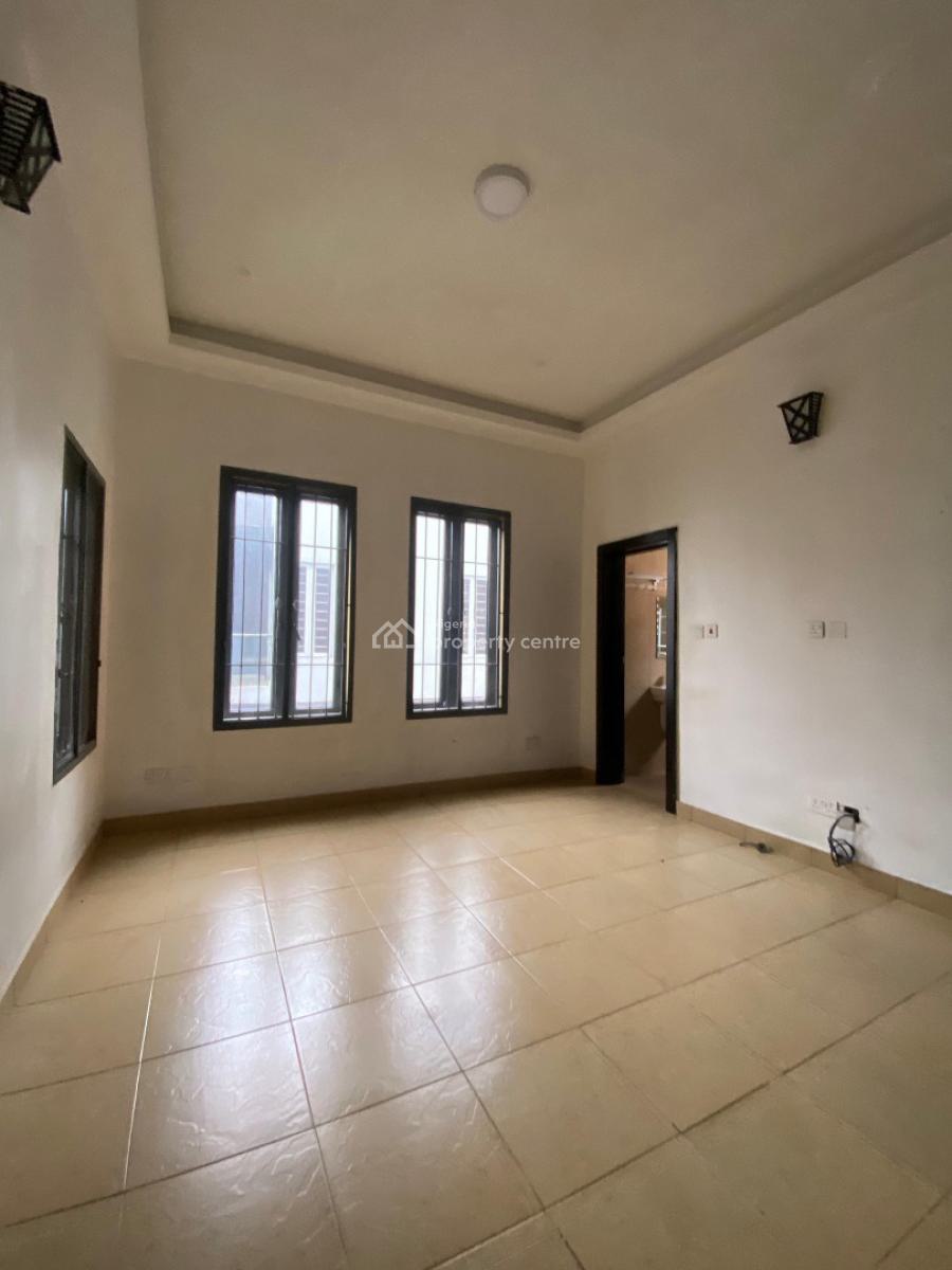 Super Spacious 3bedroom, Oral Estate 2nd Toll Gate, Lekki, Lagos, Flat / Apartment for Sale