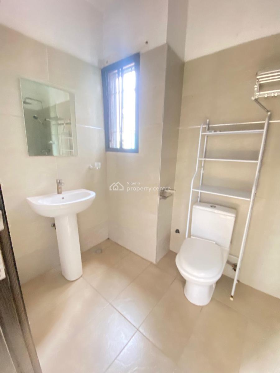 Super Spacious 3bedroom, Oral Estate 2nd Toll Gate, Lekki, Lagos, Flat / Apartment for Sale