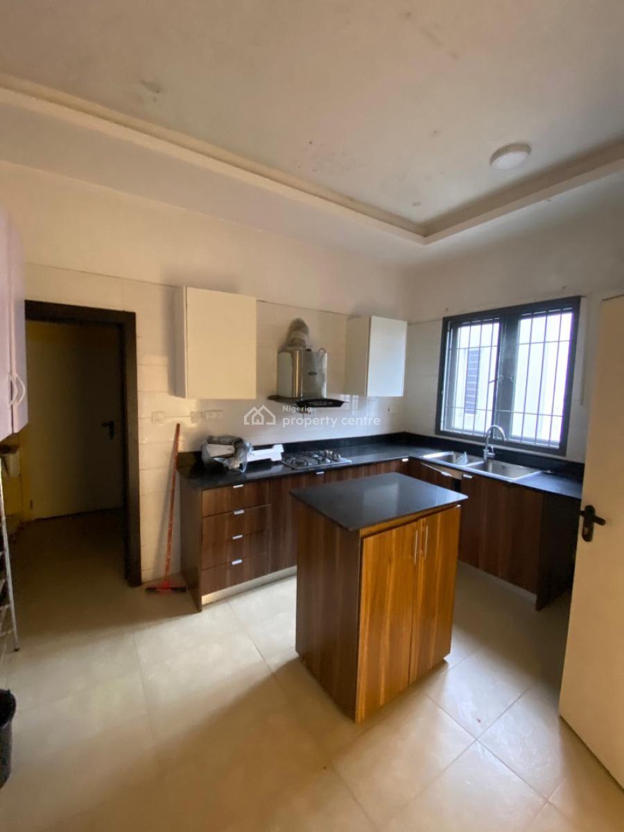 Super Spacious 3bedroom, Oral Estate 2nd Toll Gate, Lekki, Lagos, Flat / Apartment for Sale