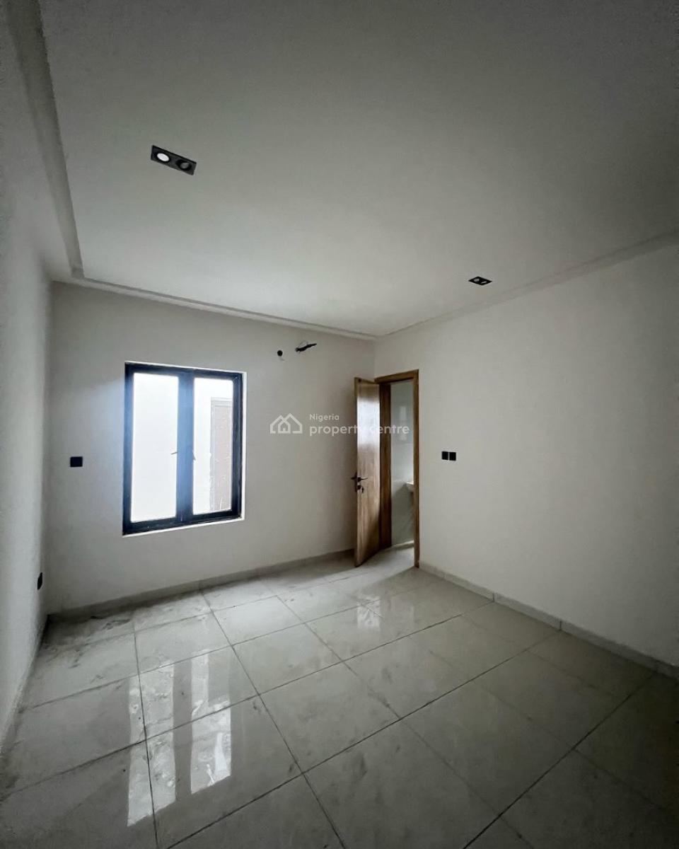 Exquisite 2 Bedroom Penthouse Apartment, Lekki Phase 1, Lekki Phase 1, Lekki, Lagos, Flat / Apartment for Rent