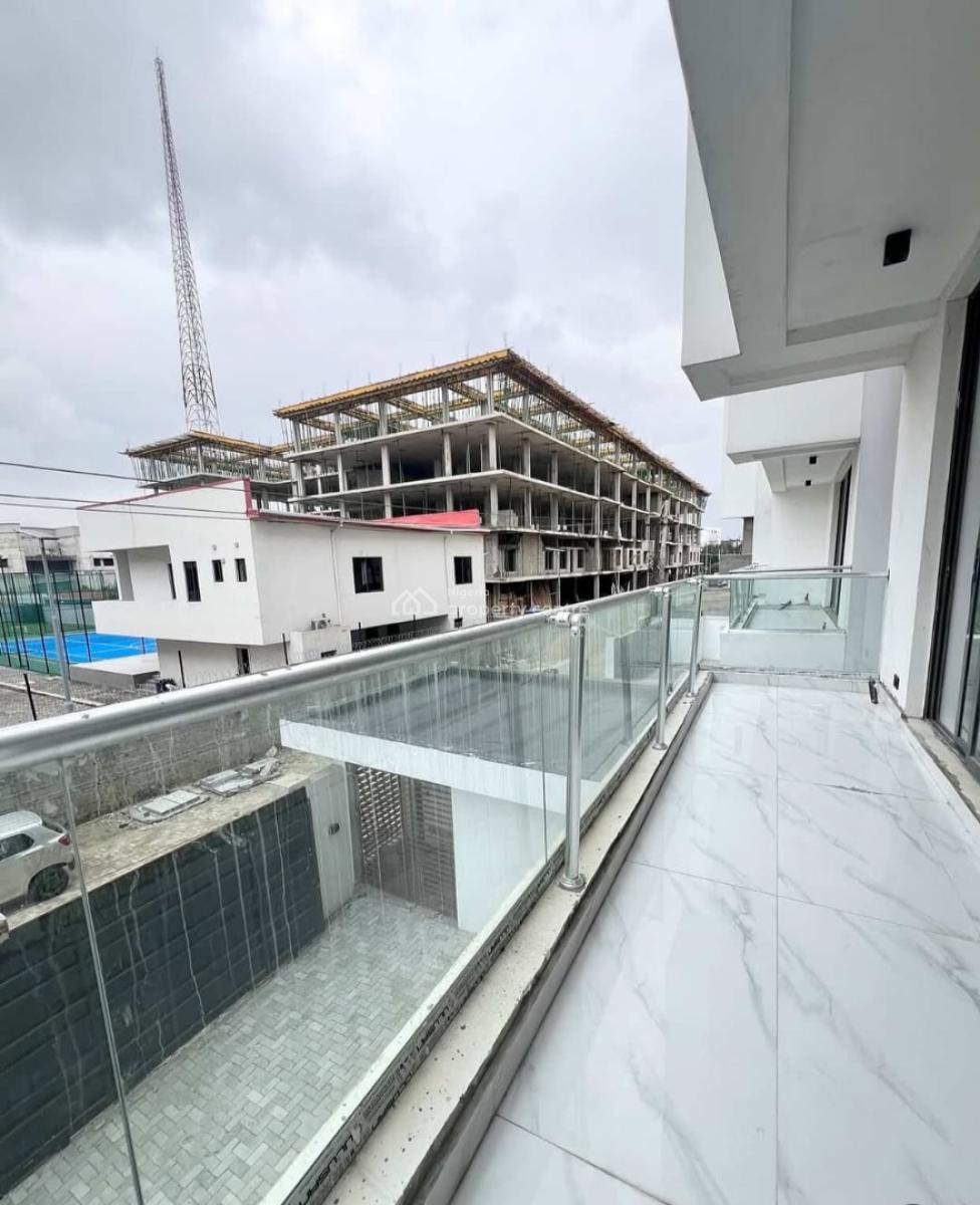 Newly Built and Serviced with 24/7 Power Supply 2 Bedroom En-suite Flat, Lekki Phase 1, Lekki, Lagos, Flat / Apartment for Rent