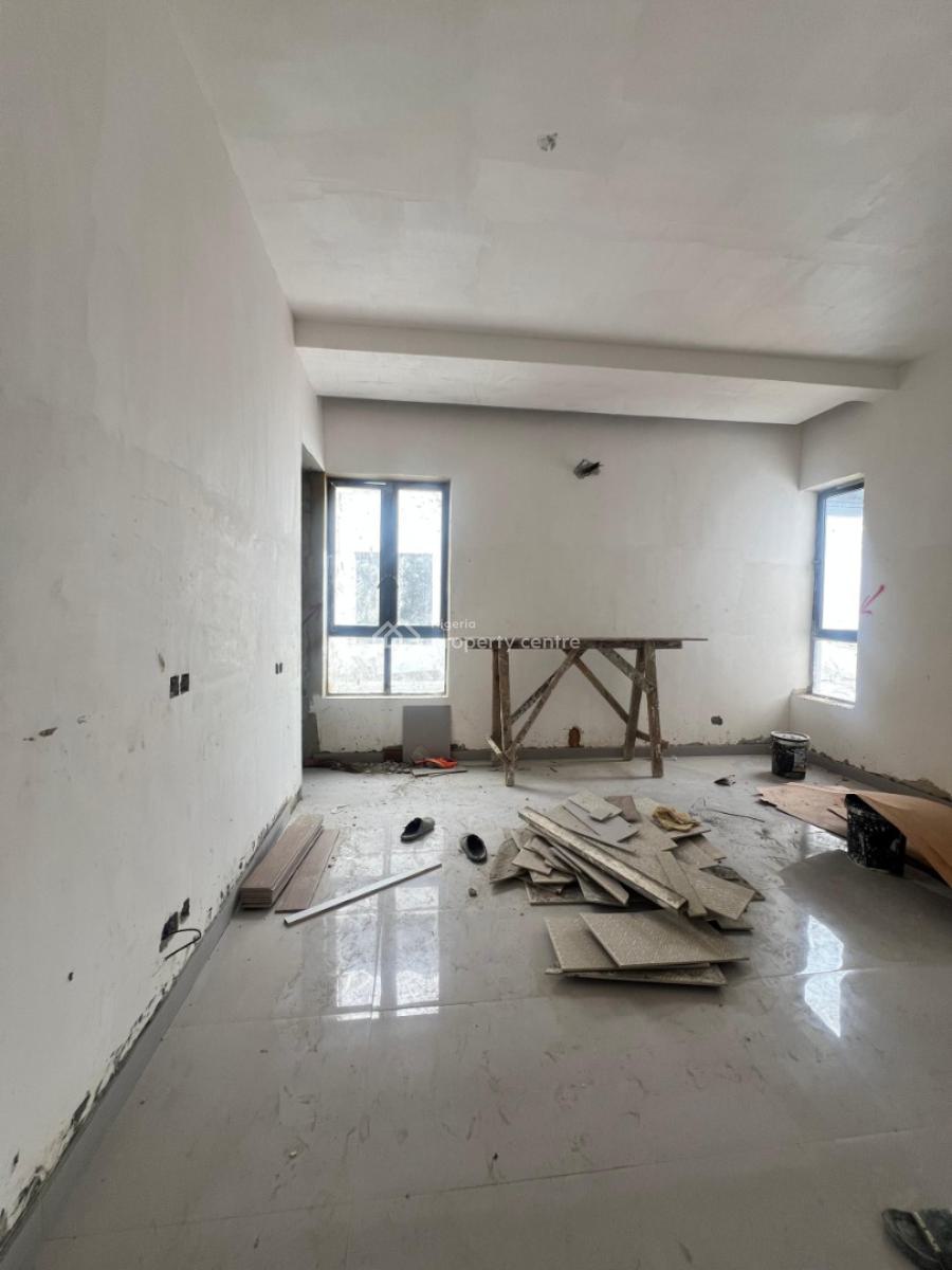 Smart 2 Bedroom Penthouse Apartment with Bq, Lekki Phase 1, Lekki, Lagos, Flat / Apartment for Sale