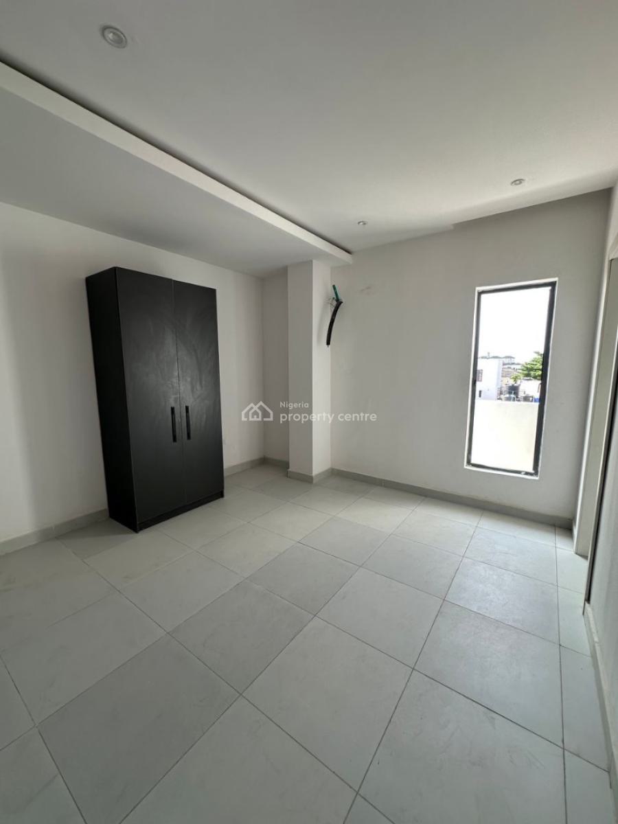 3 Bedroom Apartment, Lekki Phase 1, Lekki, Lagos, Flat / Apartment for Rent
