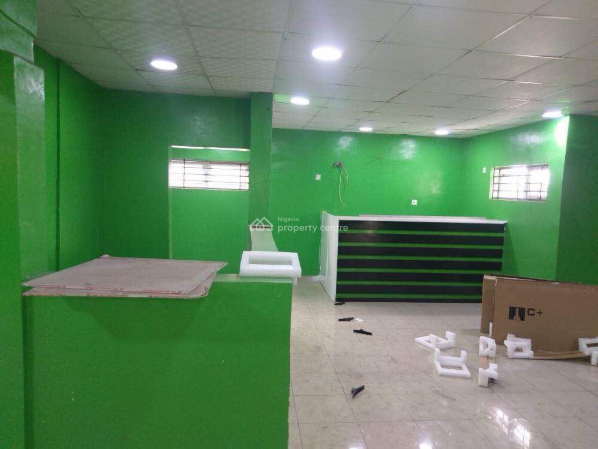 Commercial Building, Oshodi Expressway, Oshodi, Lagos, Commercial Property for Rent