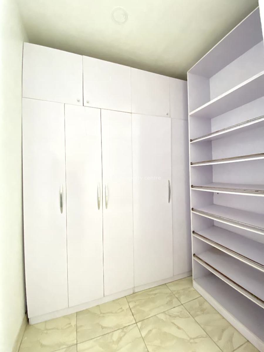 4 Bedroom Terrace Duplex in a Secured Estate, Ikota, Lekki, Lagos, Terraced Duplex for Sale