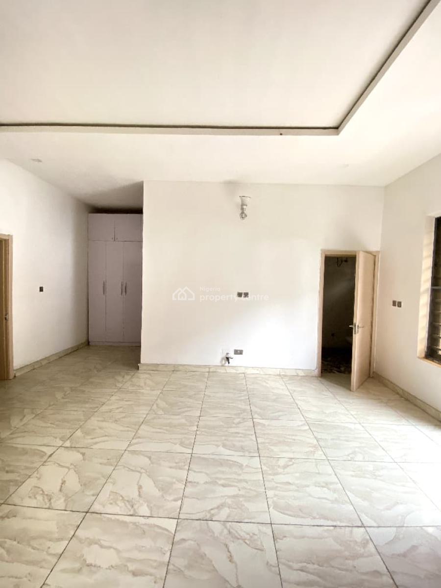 4 Bedroom Terrace Duplex in a Secured Estate, Ikota, Lekki, Lagos, Terraced Duplex for Sale