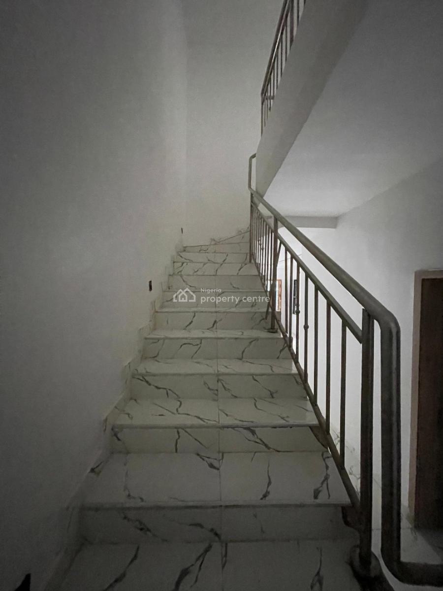 4 Bedroom Semi Detached Duplex with a Bq, Osapa, Lekki, Lagos, Semi-detached Duplex for Rent