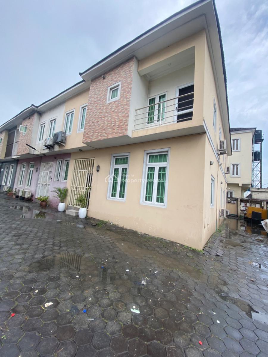 Spacious 2 Bedrooms Apartment Downstairs, House on The Rock, Ikate, Lekki, Lagos, Flat / Apartment for Rent