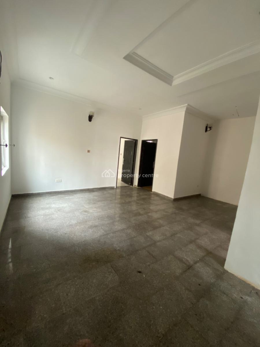 Spacious 2 Bedrooms Apartment Downstairs, House on The Rock, Ikate, Lekki, Lagos, Flat / Apartment for Rent
