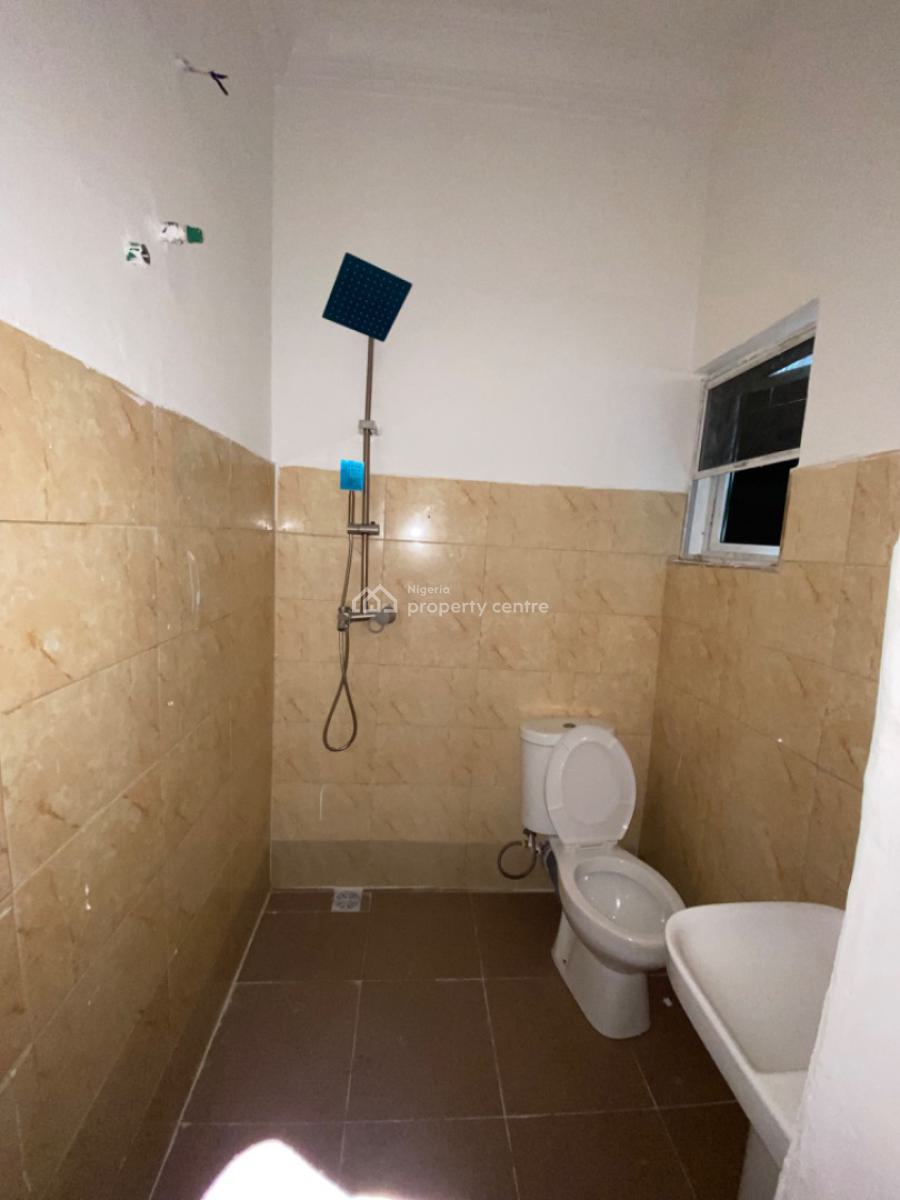 Spacious 2 Bedrooms Apartment Downstairs, House on The Rock, Ikate, Lekki, Lagos, Flat / Apartment for Rent