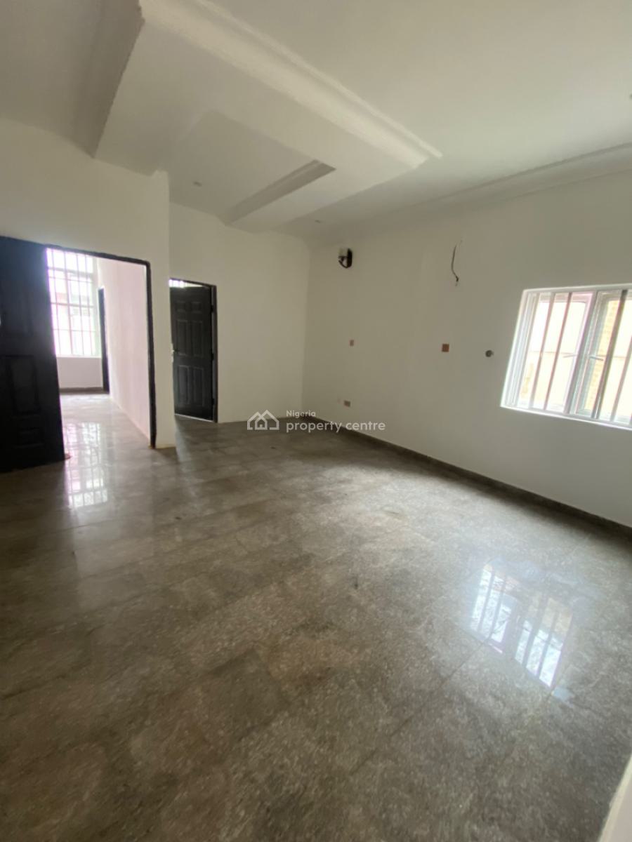 Spacious 2 Bedrooms Apartment Downstairs, House on The Rock, Ikate, Lekki, Lagos, Flat / Apartment for Rent