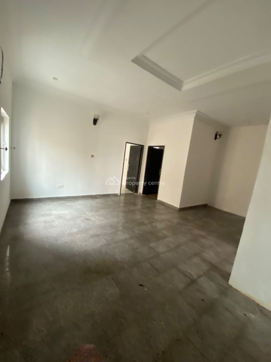 Spacious 2 Bedrooms Apartment Downstairs, House on The Rock, Ikate, Lekki, Lagos, Flat / Apartment for Rent