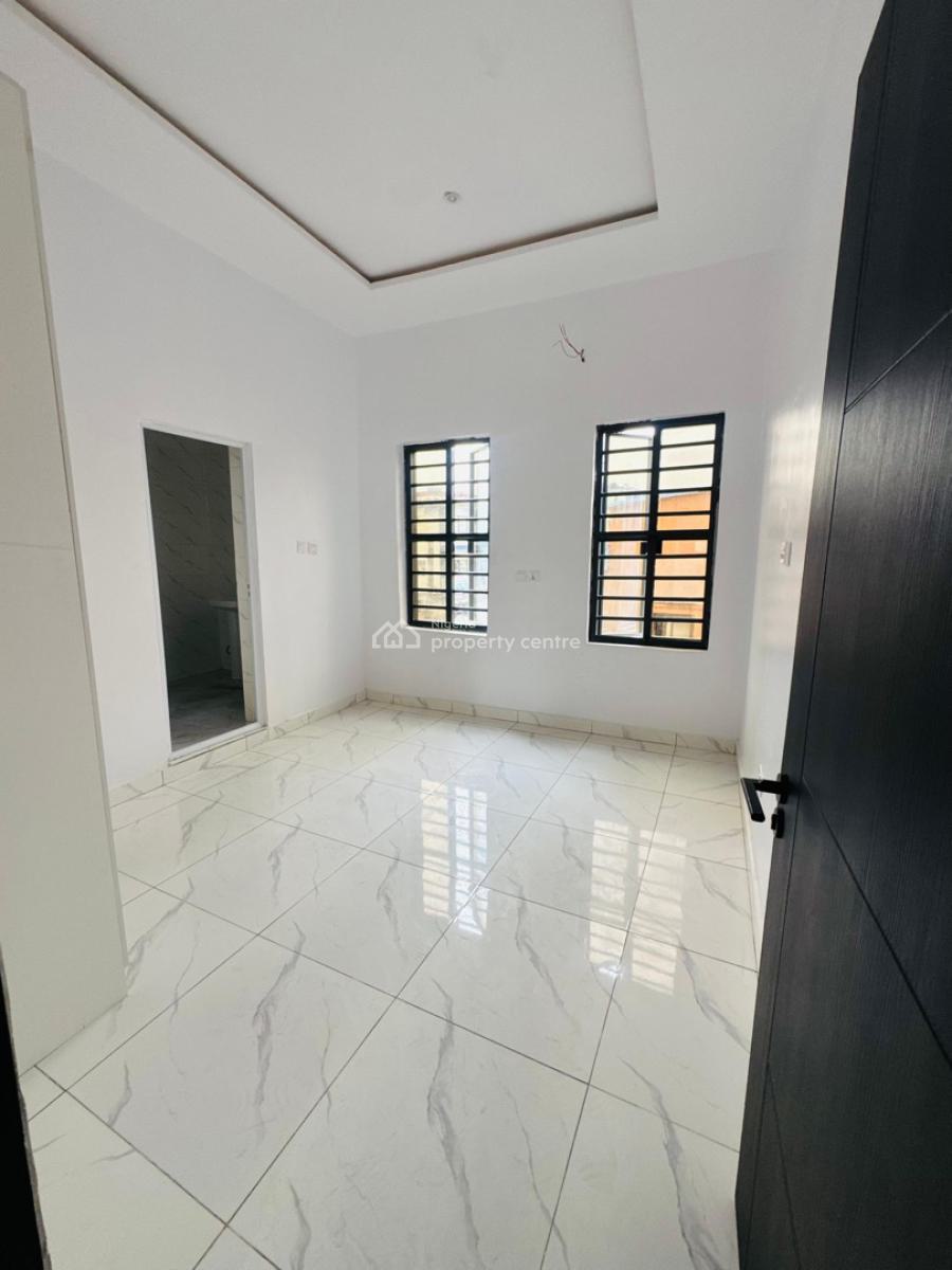 Brand New 3-bedroom Apartments, Step Into Modern Comfort with This Beautifully Finished 3-bedroom Apar, Surulere, Lagos, Block of Flats for Sale