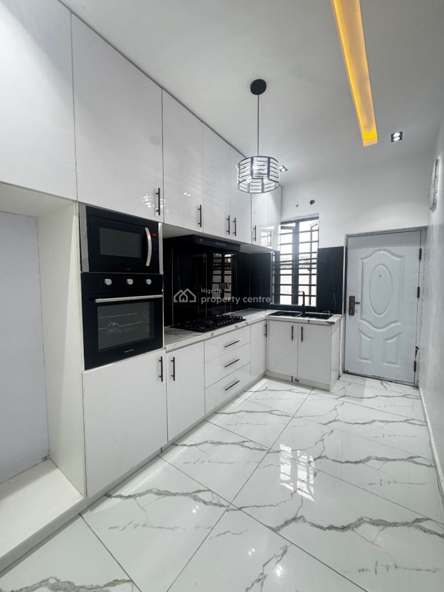3 Bedroom Terrace with a Bq, Abraham Adesanya, Ogombo, Ajah, Lagos, Terraced Duplex for Sale
