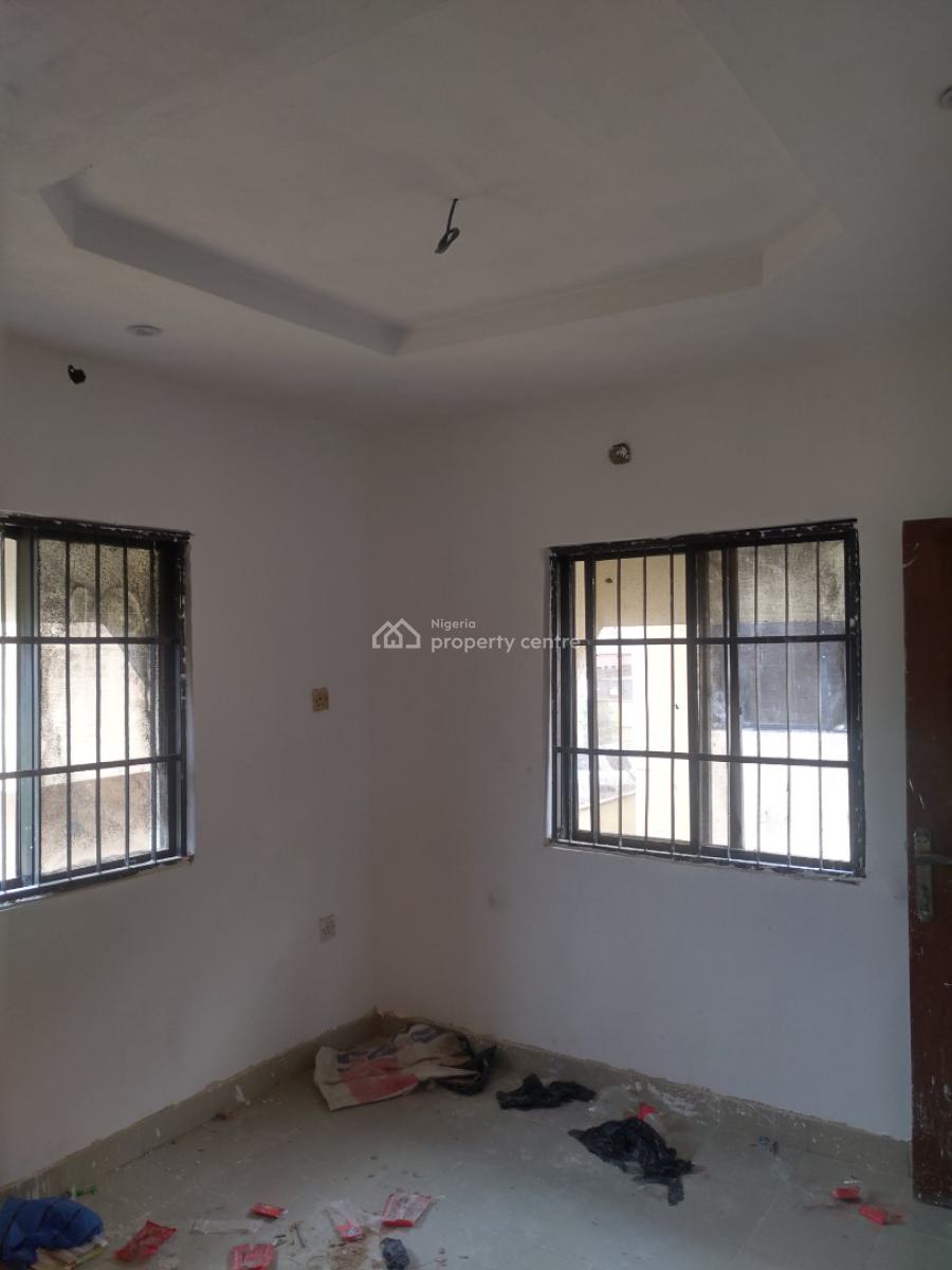 One Bedroom Flat, Omole Phase 2, Ikeja, Lagos, Mini Flat (room and Parlour) for Rent