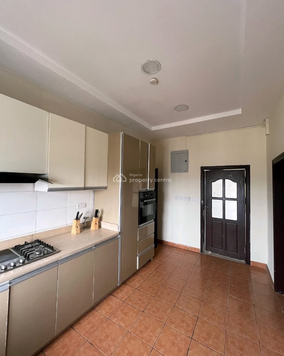 3 Bedroom Apartment with Swimming Pool and Bq, Victoria Island (vi), Lagos, Flat / Apartment for Rent
