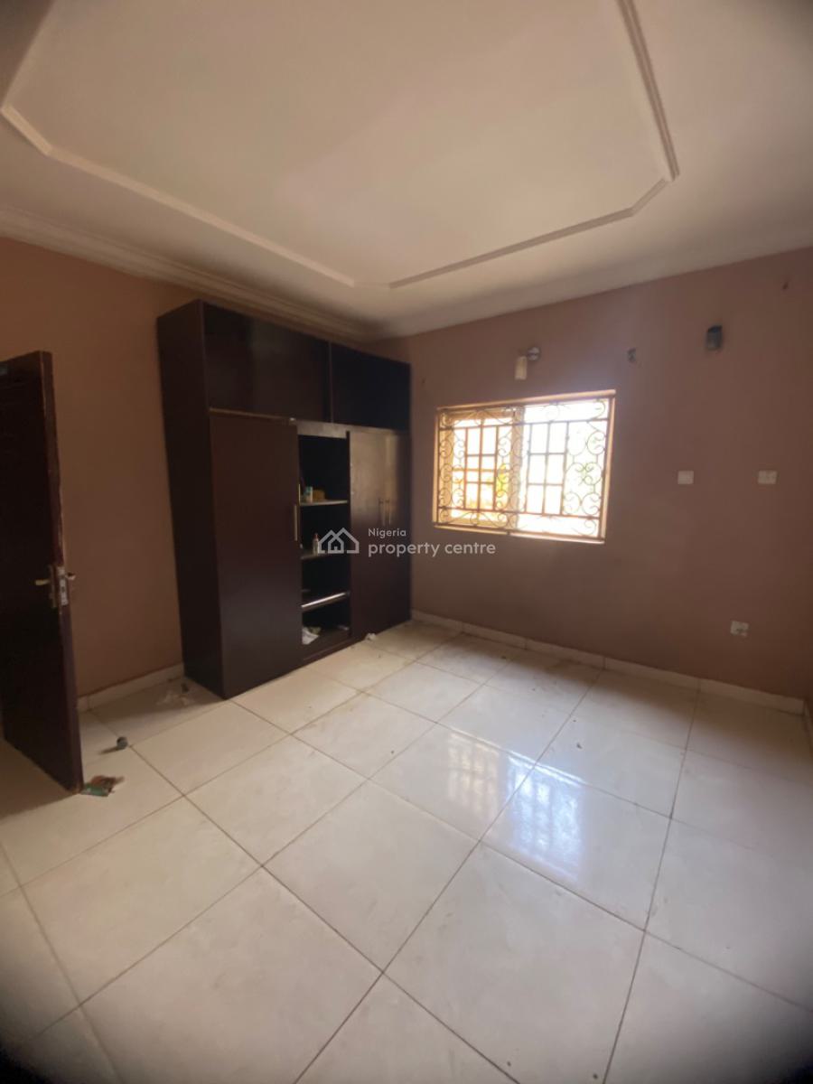 Luxury 3 Bedroom Flat with 1 Bq in a Big and Secured Compound, Jabi, Abuja, Flat / Apartment for Rent