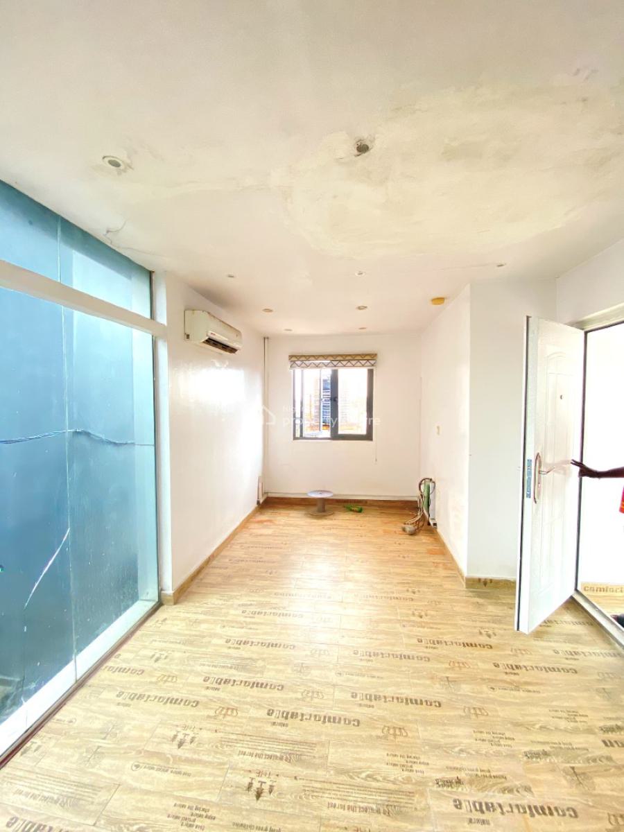 Spacious Office Space in a Prime Environment, Abijo, Lekki, Lagos, Plaza / Complex / Mall for Rent