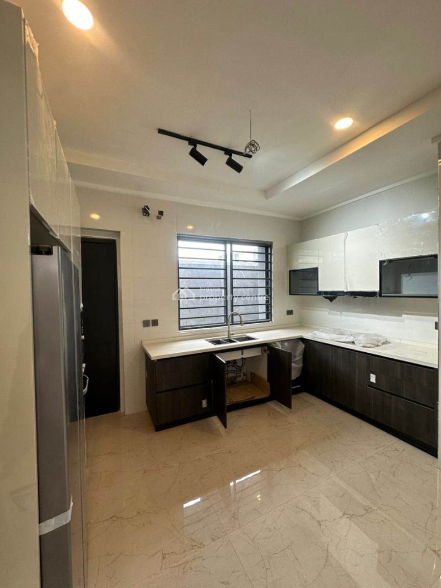 5bed Semidetached Duplex in Lekki Phase 1, Lekki Phase 1, Lekki, Lagos, Semi-detached Duplex for Sale