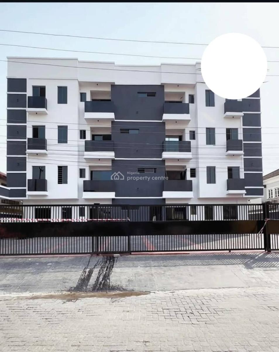 2 Bedroom Apartment  Lekki Luxurious Apartments with Elevator, Lekki Phase 1, Lekki, Lagos, Flat / Apartment for Sale