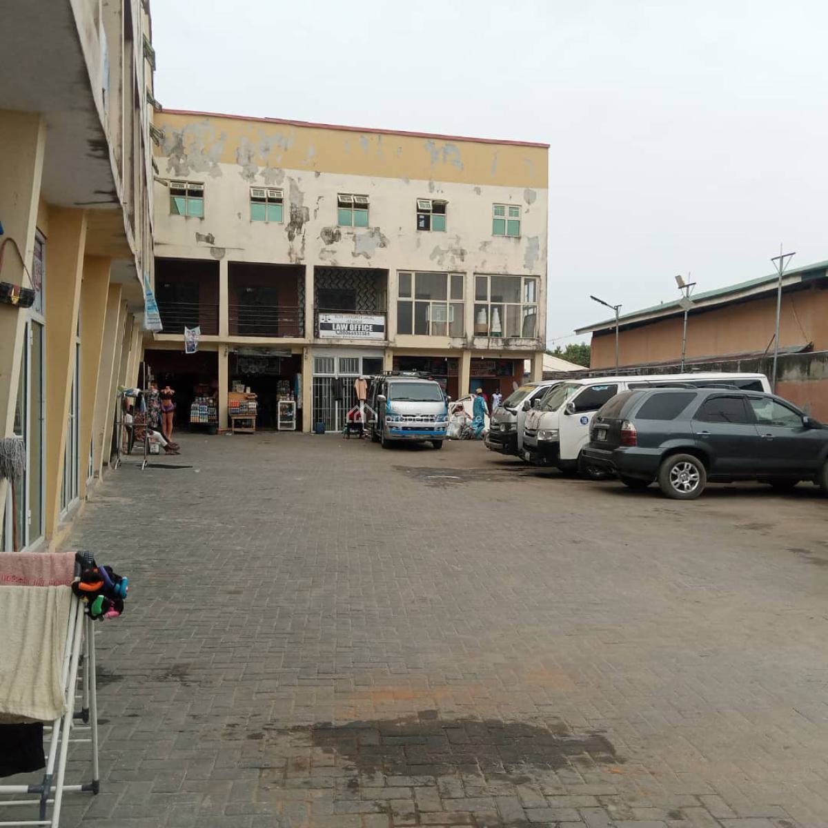a Shopping Mall Available, Ologunfe Road, Awoyaya, Ibeju Lekki, Lagos, Plaza / Complex / Mall for Sale