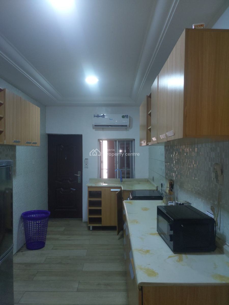 Luxury 3 Bedroom Flat, Ikeja Gra, Ikeja, Lagos, Flat / Apartment for Rent