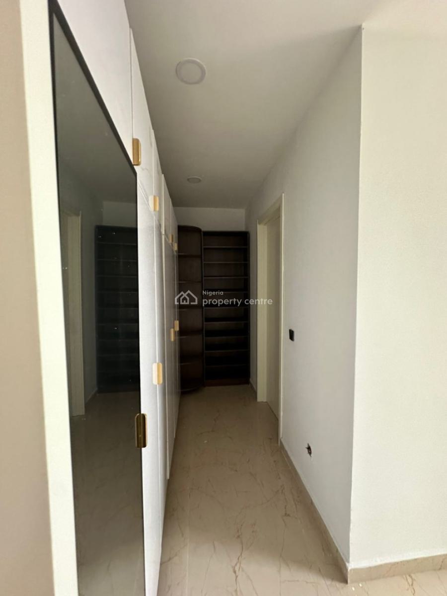 4-bedroom Terrace in Lekki Phase 1, Lekki Phase 1, Lekki, Lagos, House for Sale