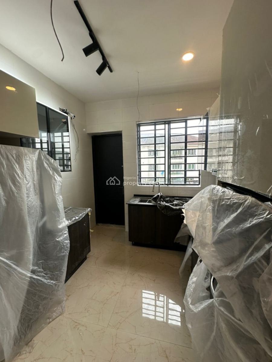 4-bedroom Terrace in Lekki Phase 1, Lekki Phase 1, Lekki, Lagos, House for Sale