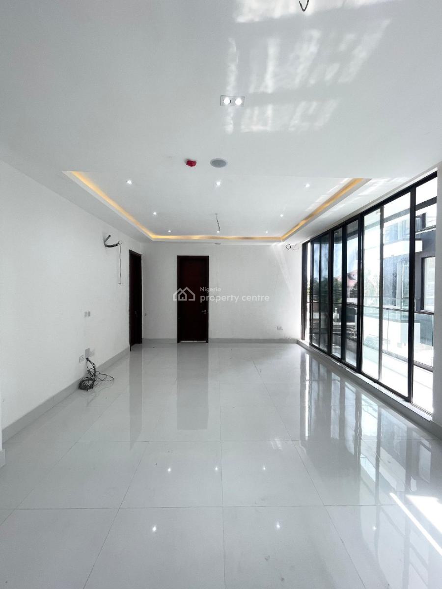 3 Bedroom Apartment, Lekki Phase 1, Lekki, Lagos, Flat / Apartment for Rent