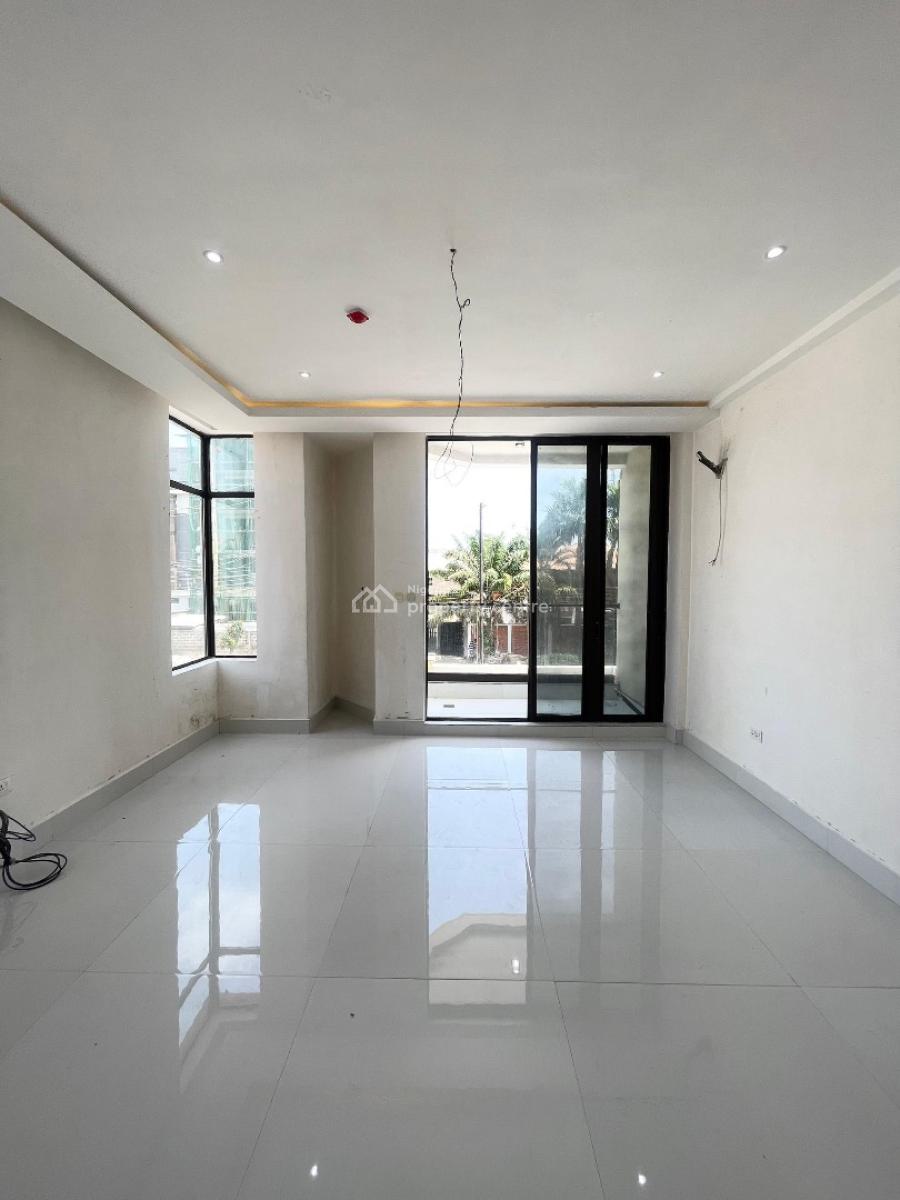 3 Bedroom Apartment, Lekki Phase 1, Lekki, Lagos, Flat / Apartment for Rent