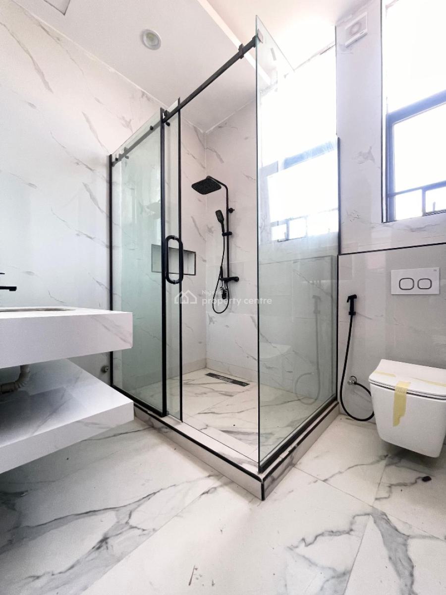 3 Bedroom Apartment, Lekki Phase 1, Lekki, Lagos, Flat / Apartment for Rent