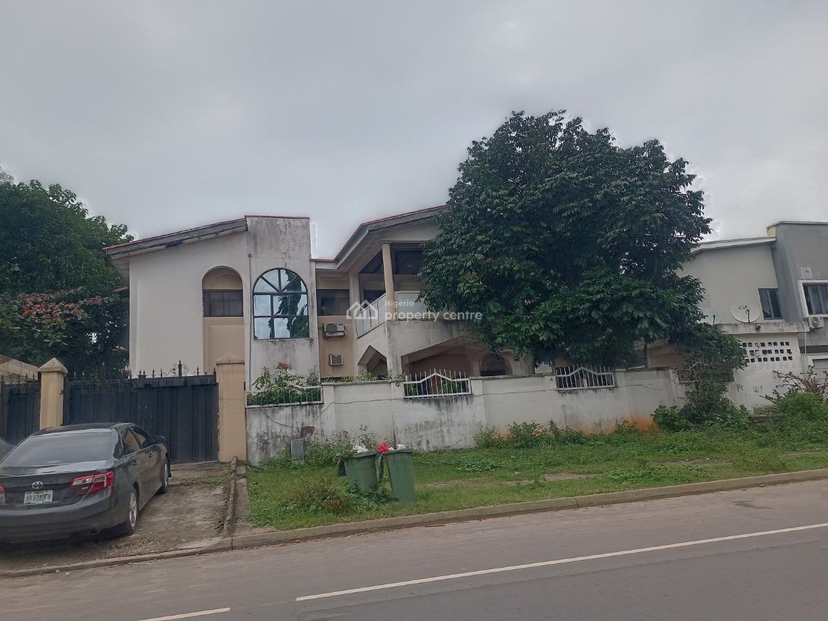 6 Bedroom Fully Detached Duplex with 4 Rooms Bq on 900sqm Land, Wuye, Abuja, Detached Duplex for Sale