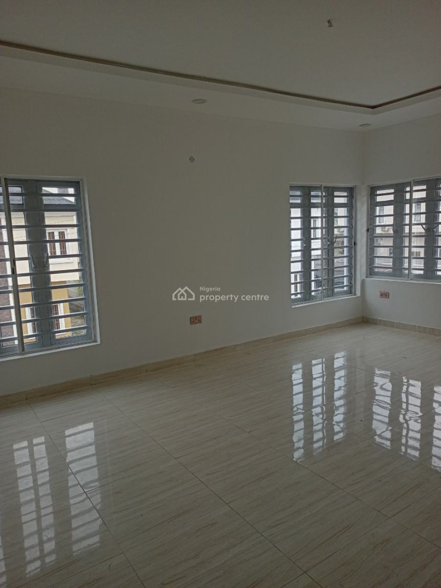 4 Bedroom Fully Detached Duplex with Bq, Ikota Gra, Lekki, Lagos, Detached Duplex for Sale