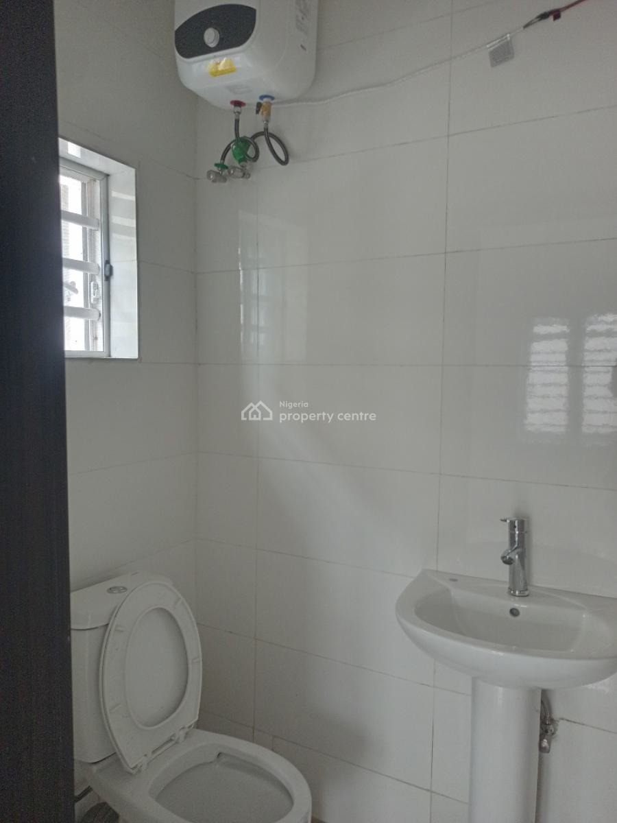 4 Bedroom Fully Detached Duplex with Bq, Ikota Gra, Lekki, Lagos, Detached Duplex for Sale