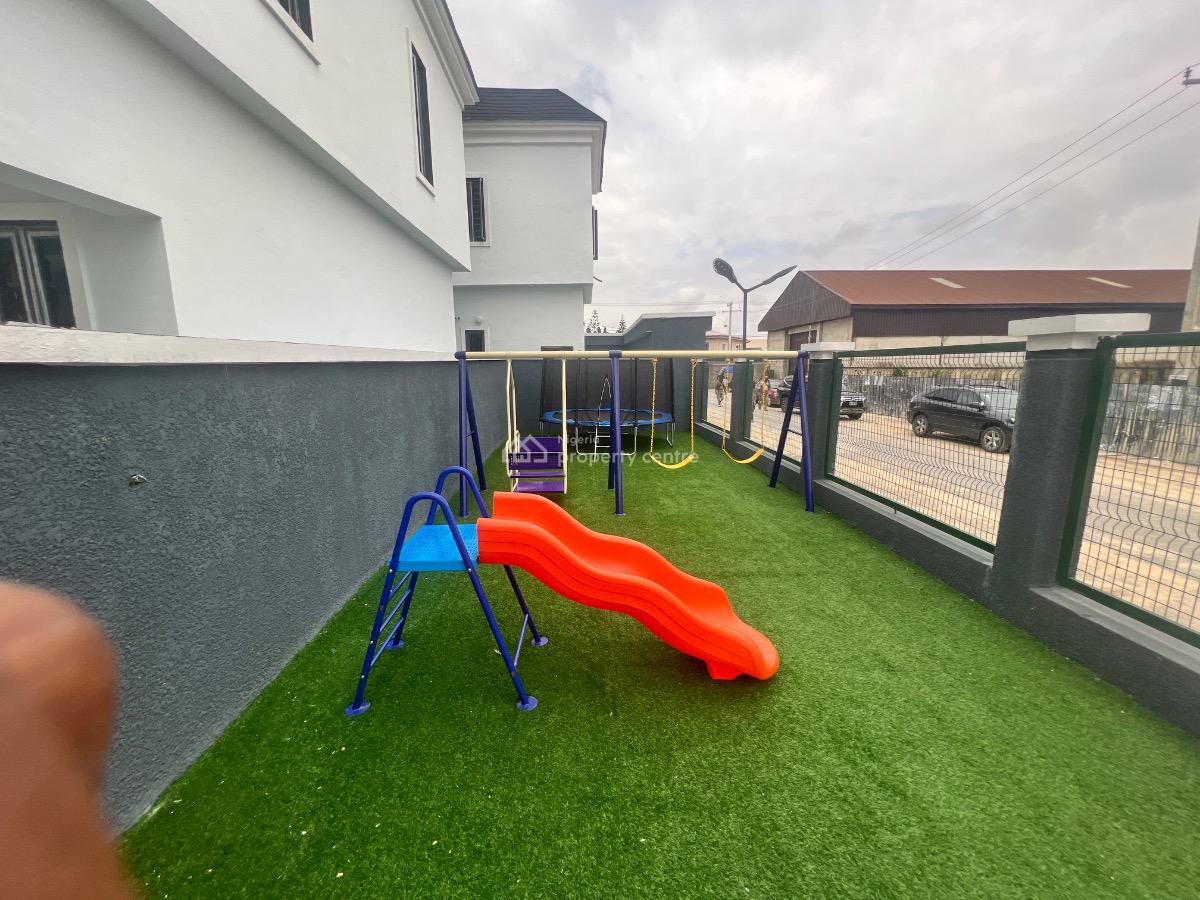 Serviced 4 Bedroom Terrace Duplex in an Estate, Mobile Road, Ajah, Lagos, Terraced Duplex for Sale