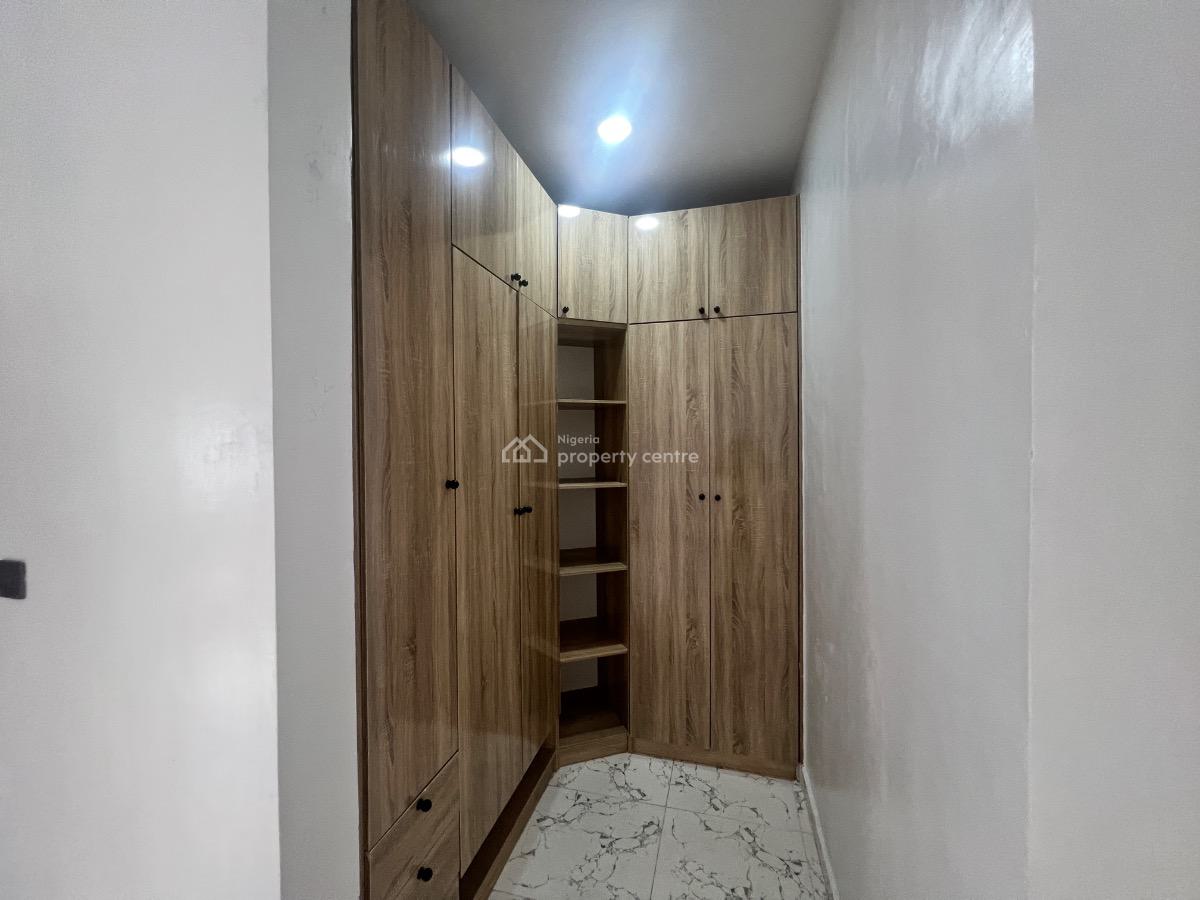 Serviced 4 Bedroom Terrace Duplex in an Estate, Mobile Road, Ajah, Lagos, Terraced Duplex for Sale