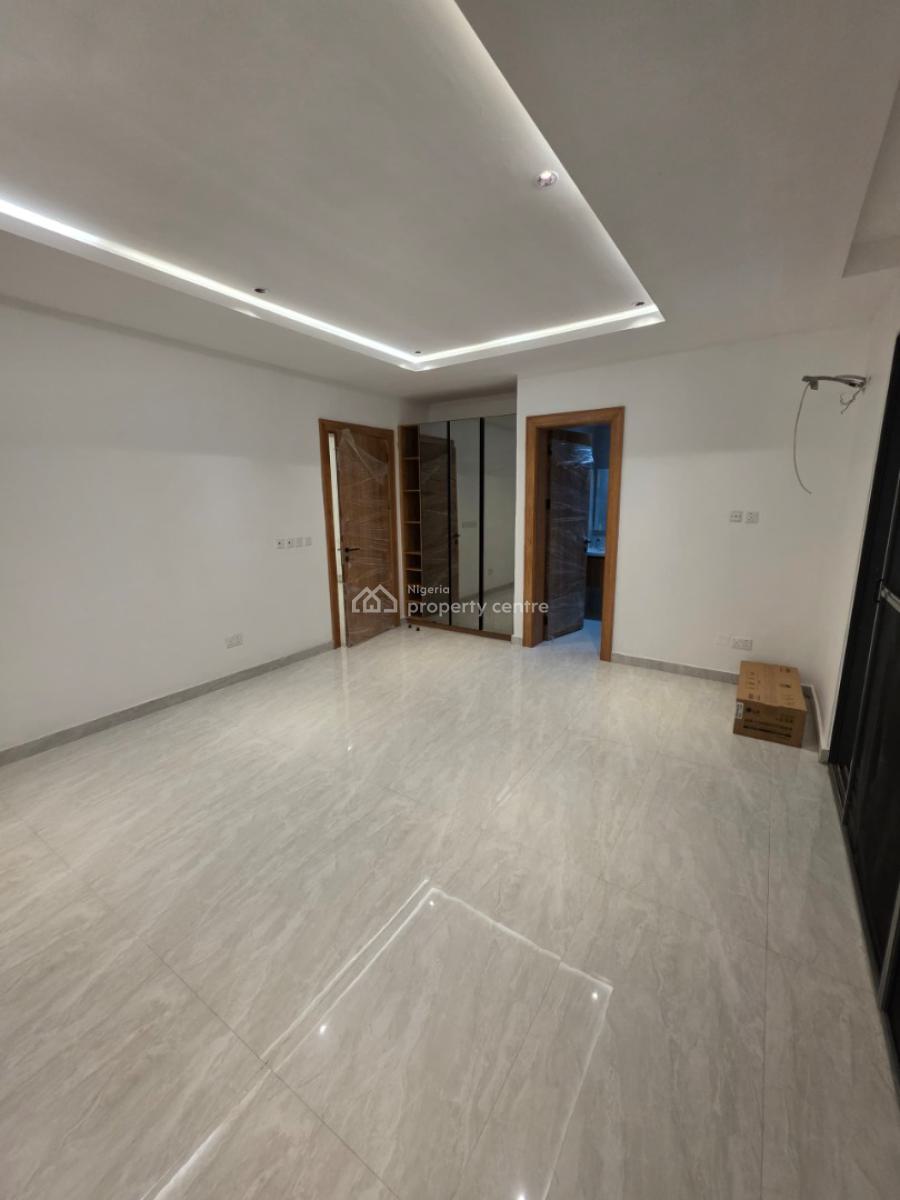 2bedrooms Penthouse, All Room Ensuite, Fully Fitted Open Kitchen, Kitc, Creeklane Estate, By Pinnock Beach Estate Road, Ajiran. Gov Consent, Lekki, Lagos, Flat / Apartment for Sale