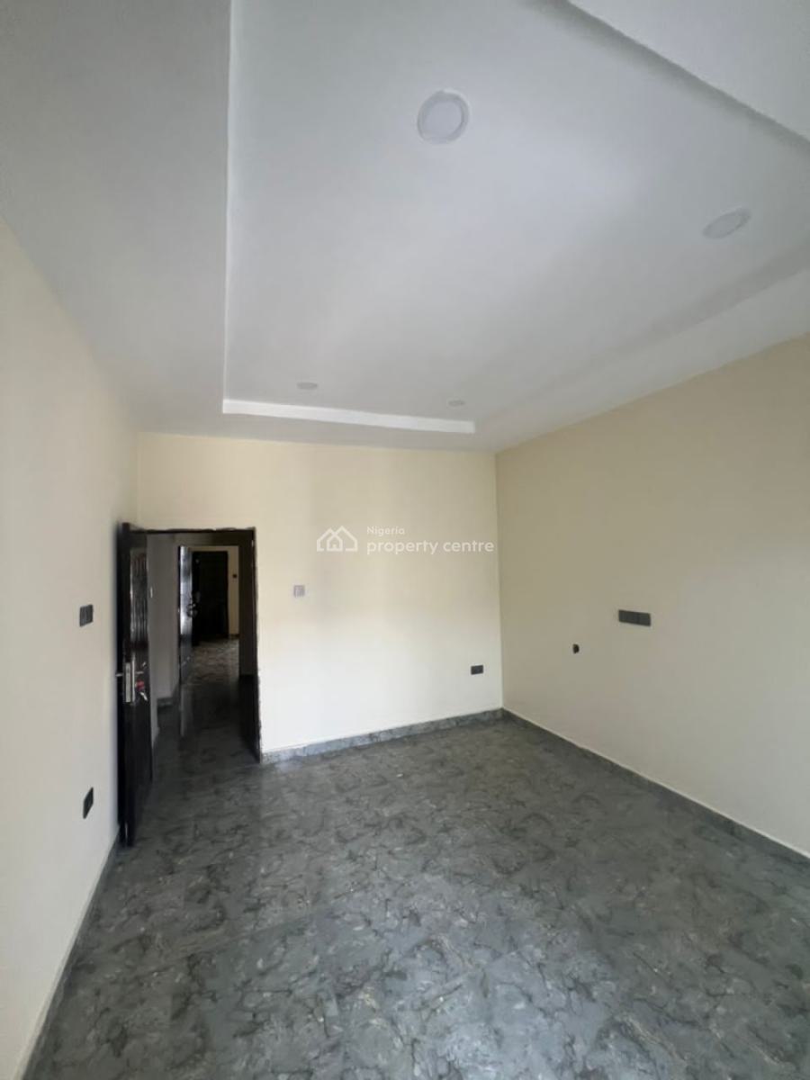 4 Bedroom Terrace Duplex with a Room Bq, Guzape District, Abuja, Terraced Duplex for Sale