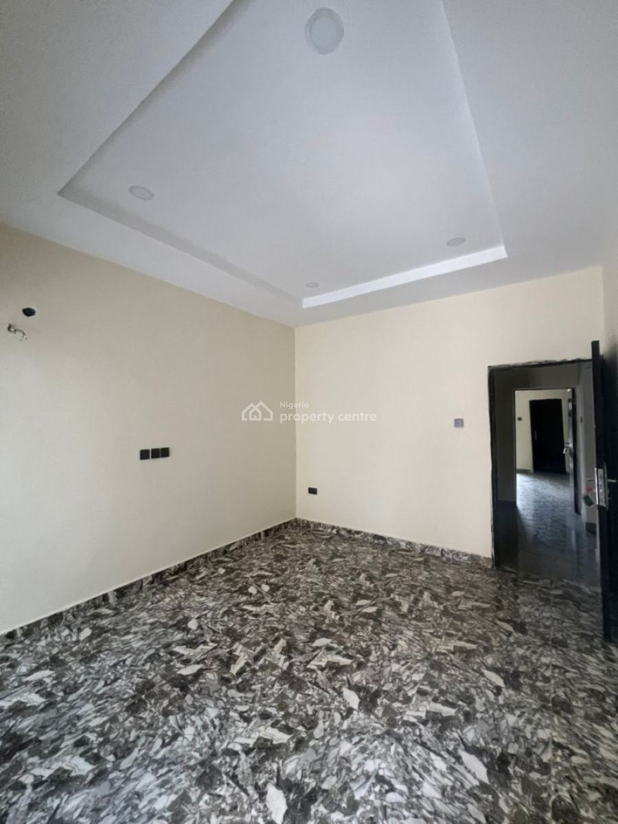 4 Bedroom Terrace Duplex with a Room Bq, Guzape District, Abuja, Terraced Duplex for Sale