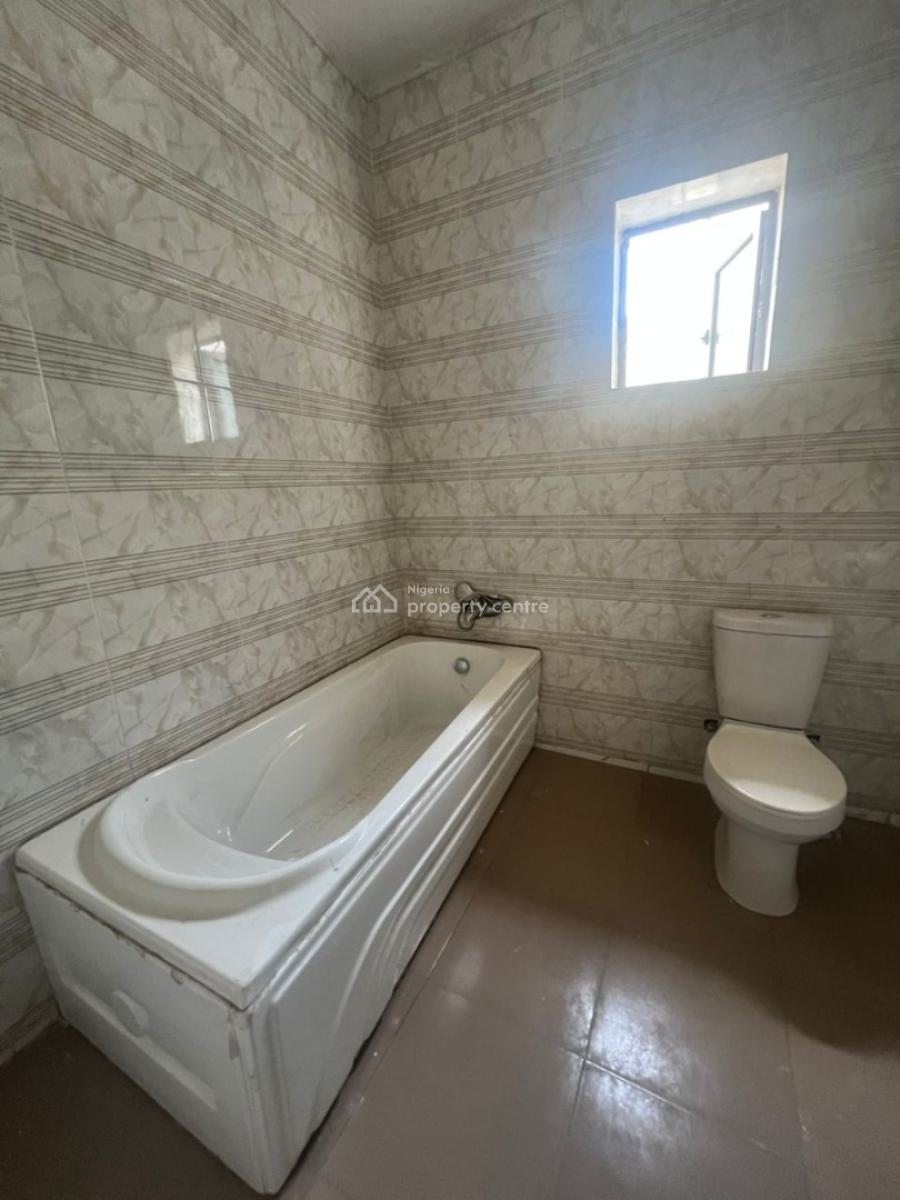 4 Bedroom Terrace Duplex with a Room Bq, Guzape District, Abuja, Terraced Duplex for Sale