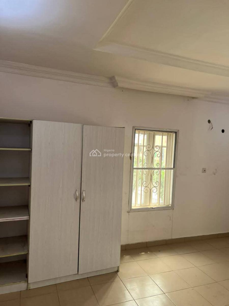 Spacious 4-bedroom Fully Detached Bq & Gatehouse, Gilbert Odion Street, Doren Hospital Road, Thomas Estate, Ajah, Lagos, Commercial Property for Sale