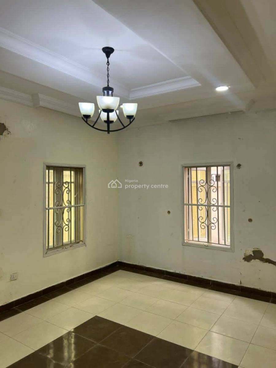 Spacious 4-bedroom Fully Detached Bq & Gatehouse, Gilbert Odion Street, Doren Hospital Road, Thomas Estate, Ajah, Lagos, Commercial Property for Sale
