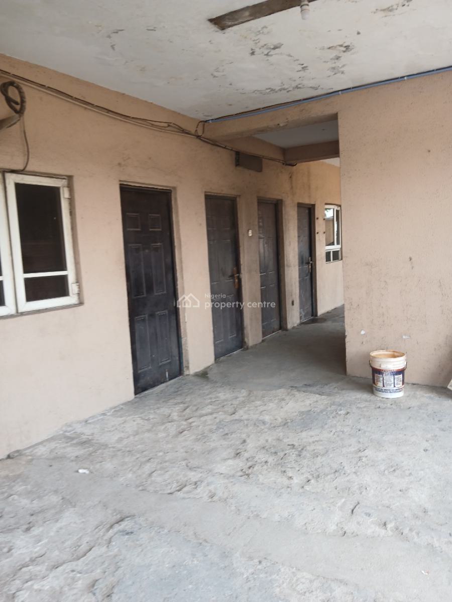 3 Bedroom Flat, Jacob Mews Estate, Adekunle, Yaba, Lagos, Flat / Apartment for Rent