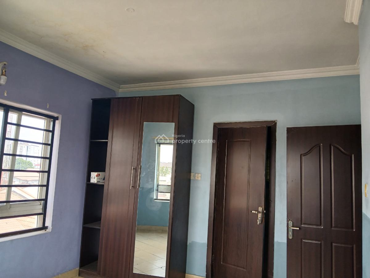 3 Bedroom Flat, Jacob Mews Estate, Adekunle, Yaba, Lagos, Flat / Apartment for Rent